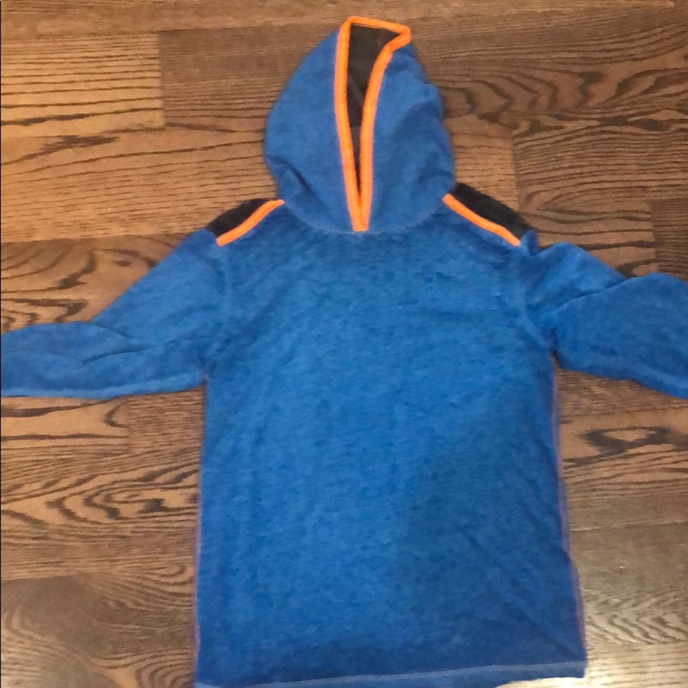 Boys Pullover long sleeve shirt
